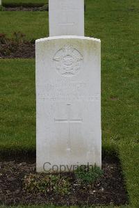 Harrogate (Stonefall) Cemetery - Muskett, George Lindley